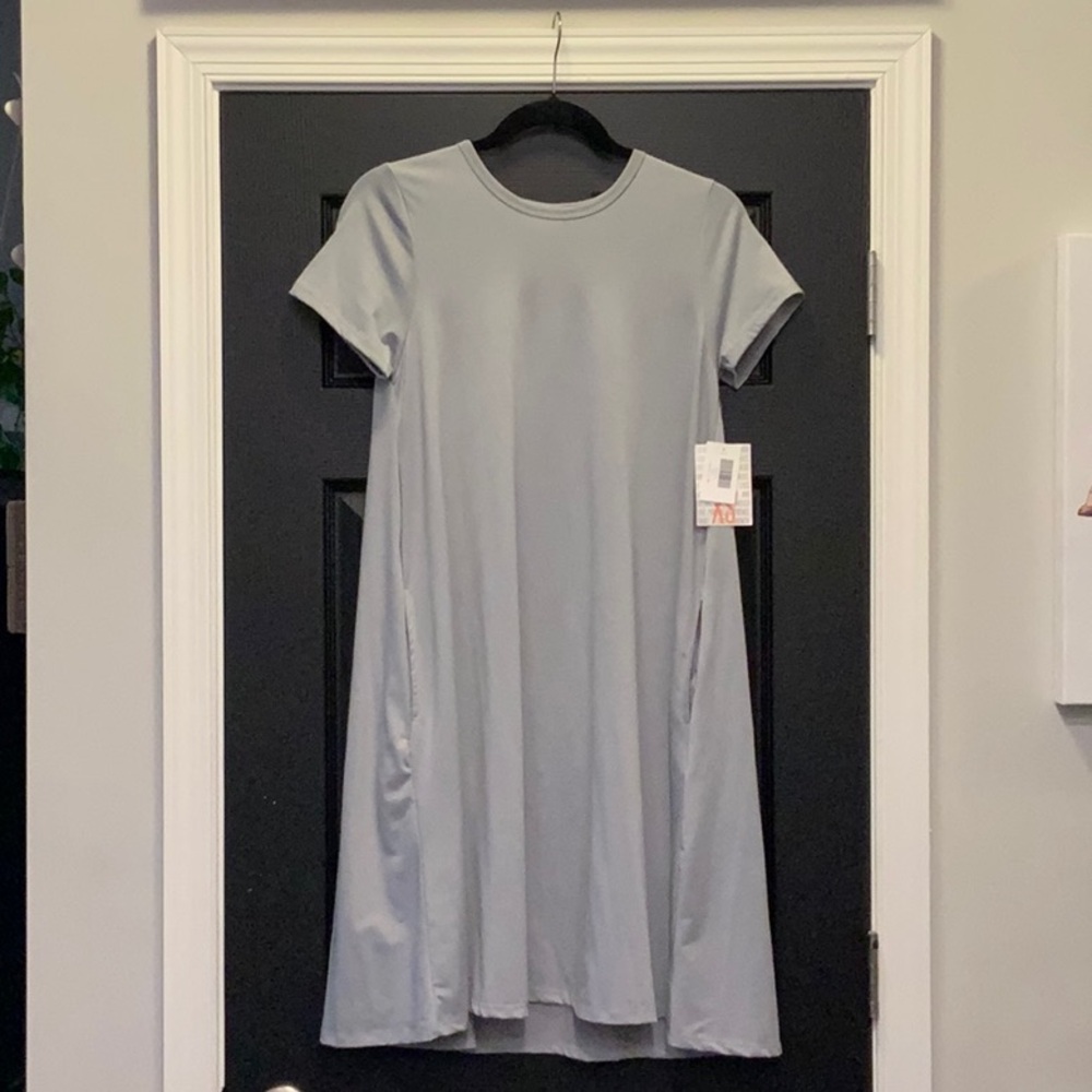 NWT Lularoe Jessie Dress w/ side pockets XS light grey 💎
